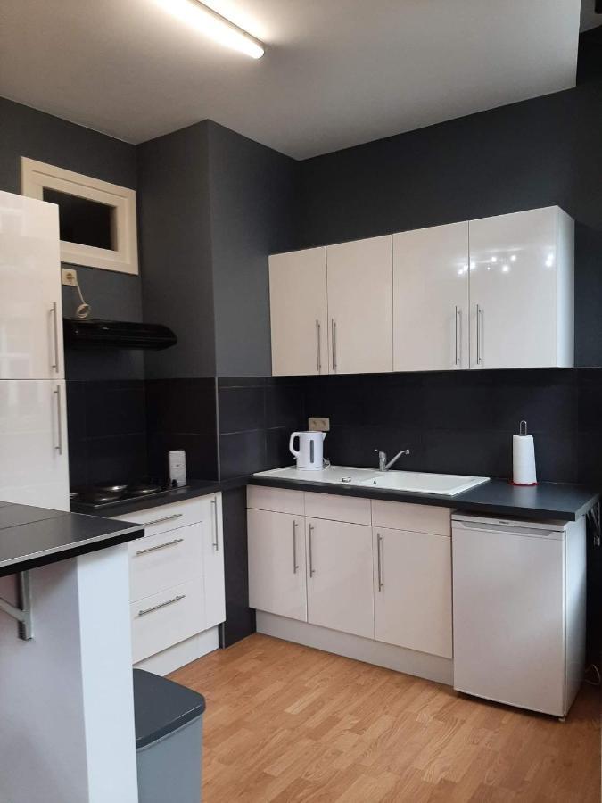 Appartement Centre De 디넝 외부 사진